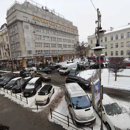 Lejlighed без вимикань світла в центрі *