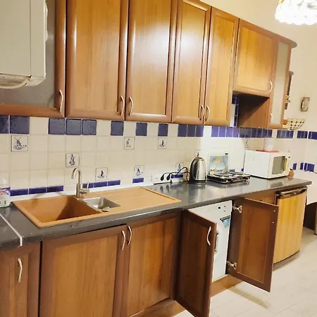 Apartamento без вимикань світла в центрі