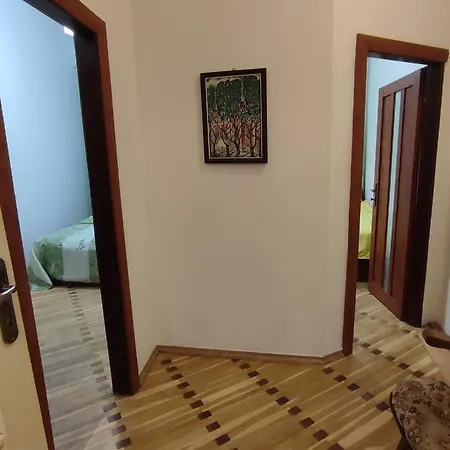 Apartamento без вимикань світла в центрі Leópolis